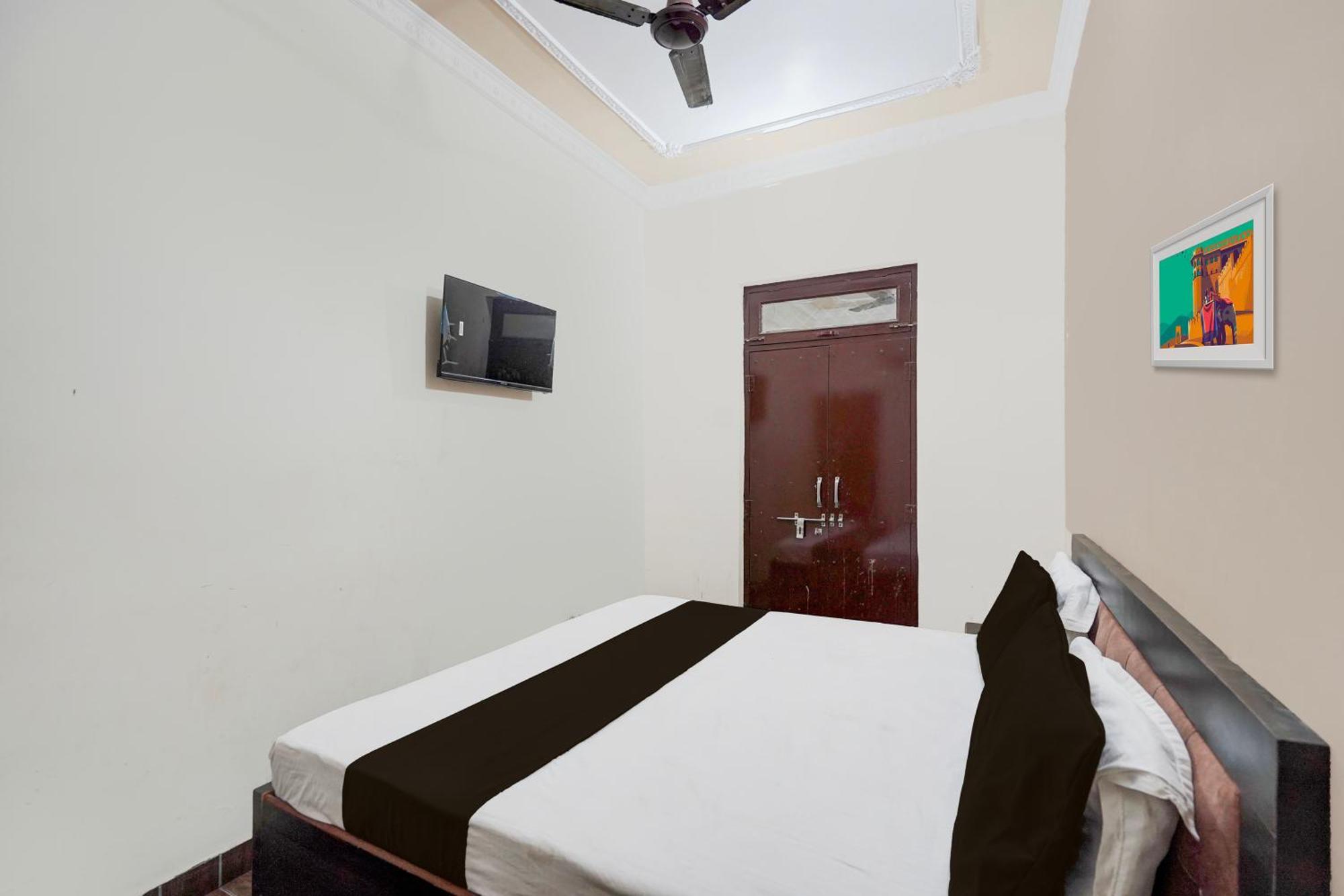 Oyo Hotel Maharaja Palace Мірут Екстер'єр фото