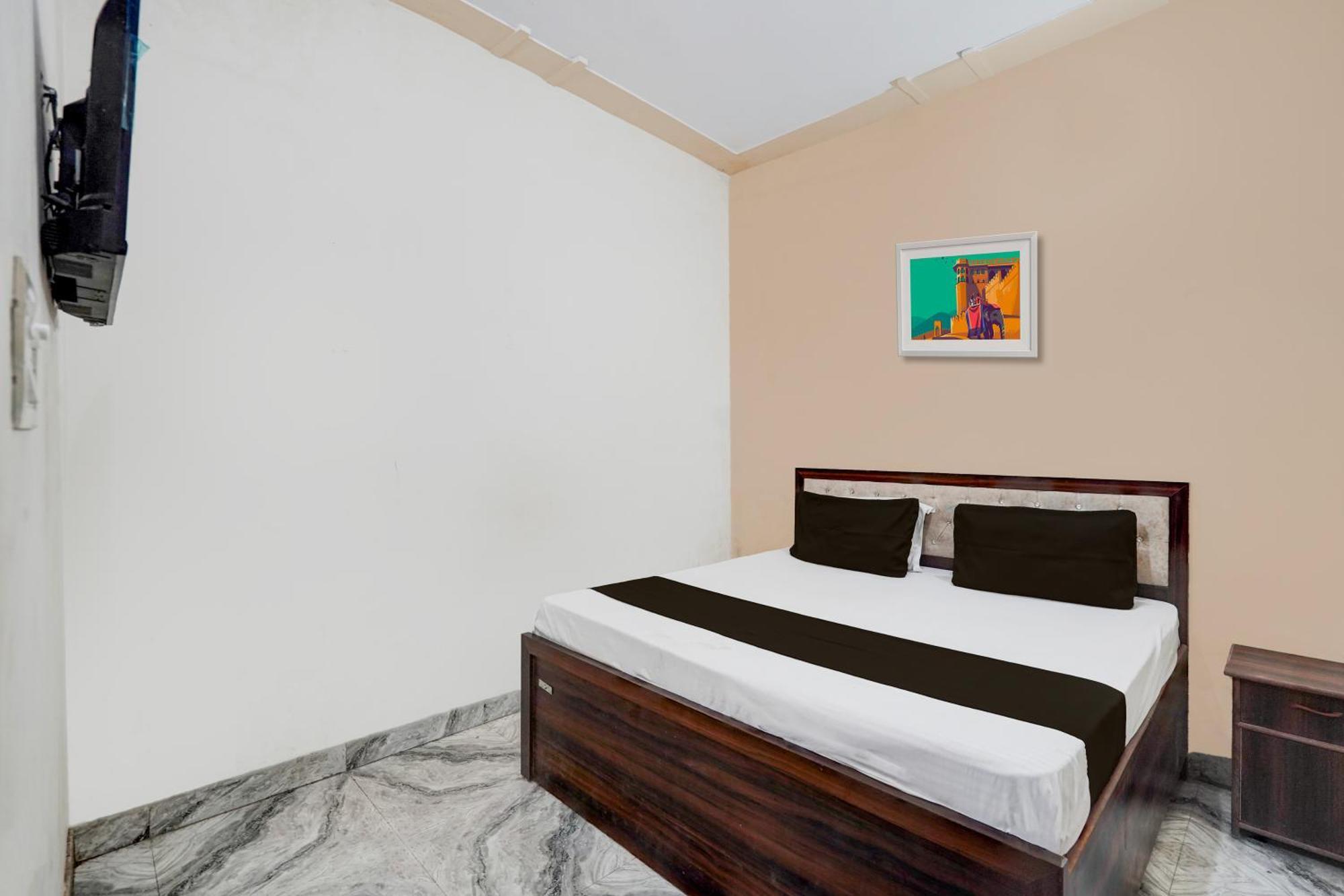Oyo Hotel Maharaja Palace Мірут Екстер'єр фото