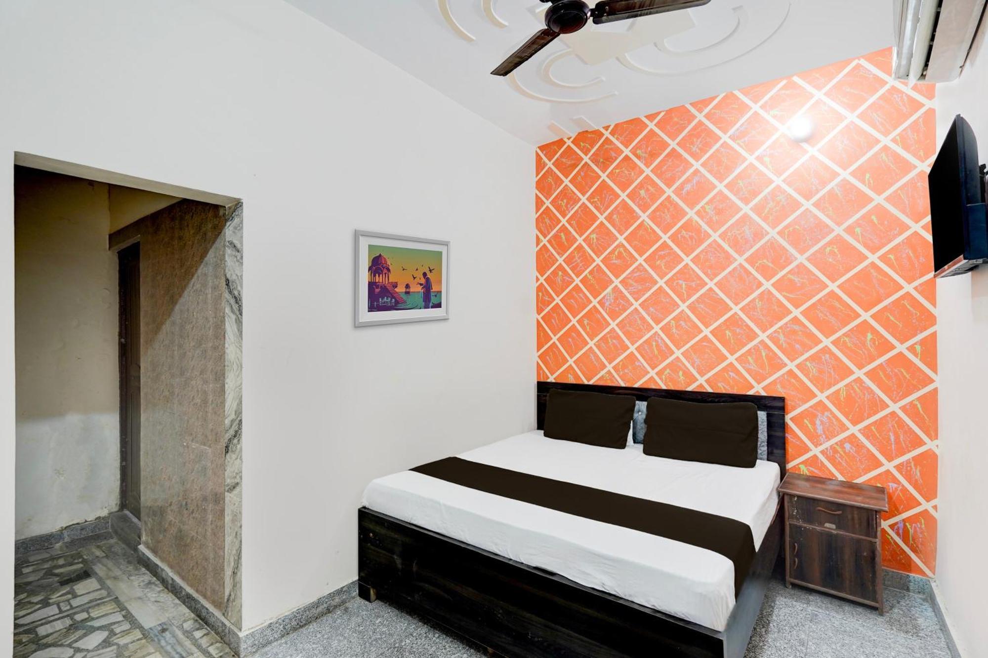 Oyo Hotel Maharaja Palace Мірут Екстер'єр фото
