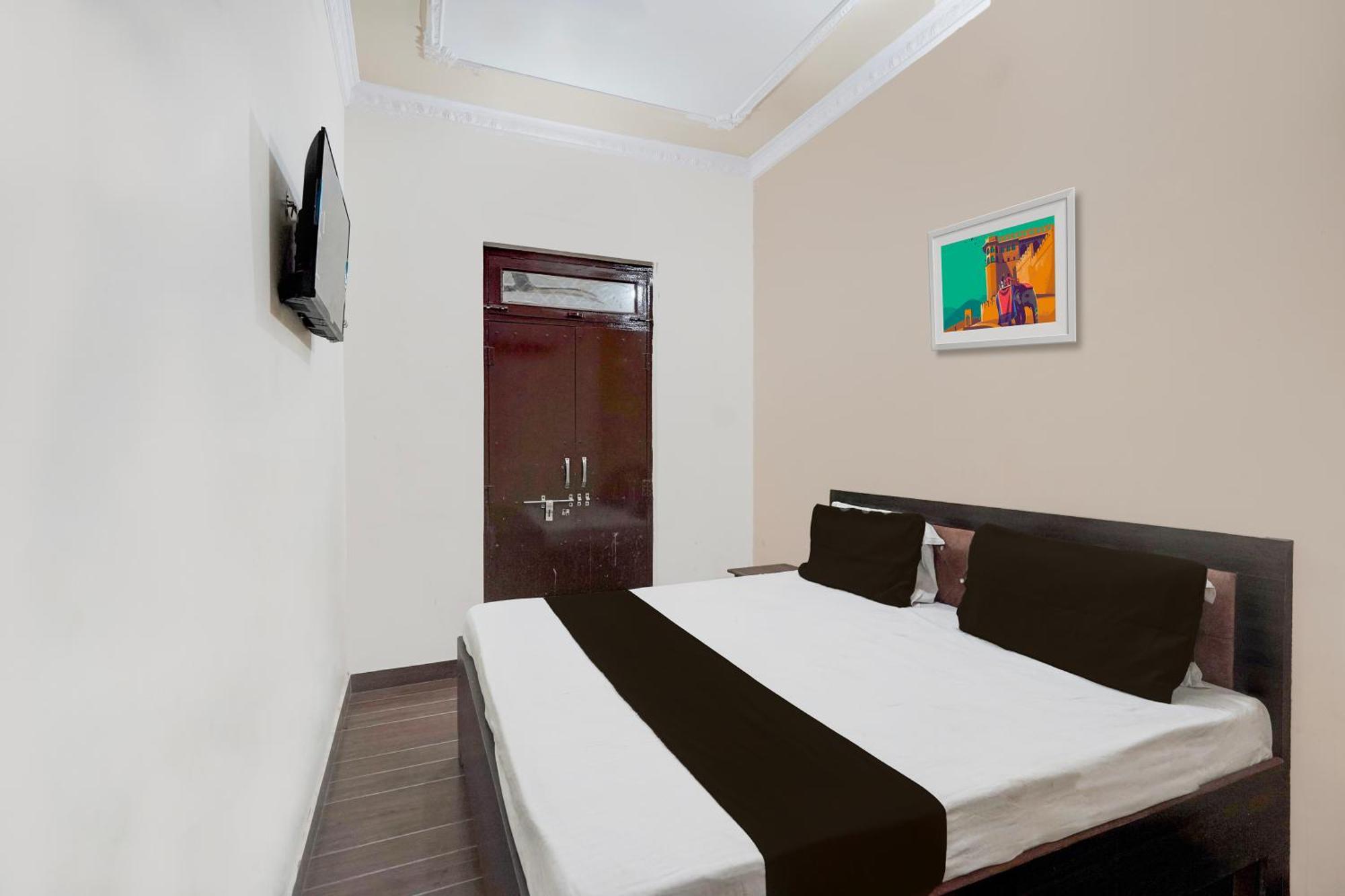 Oyo Hotel Maharaja Palace Мірут Екстер'єр фото